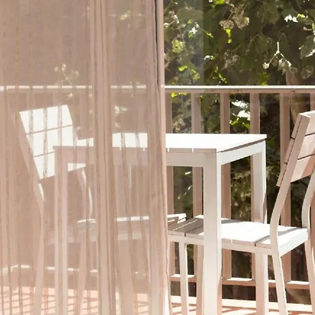 Ola Living Sagrada Familia