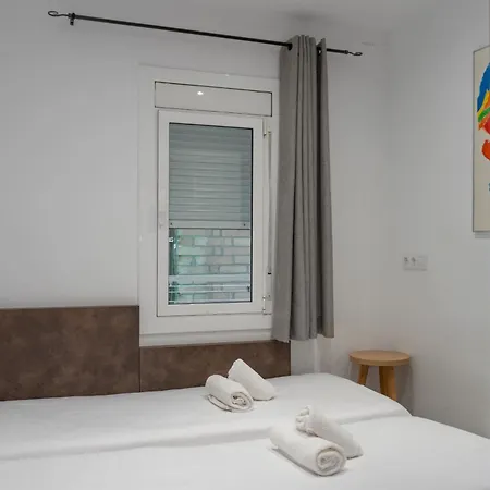 Ola Living Sagrada Familia *
