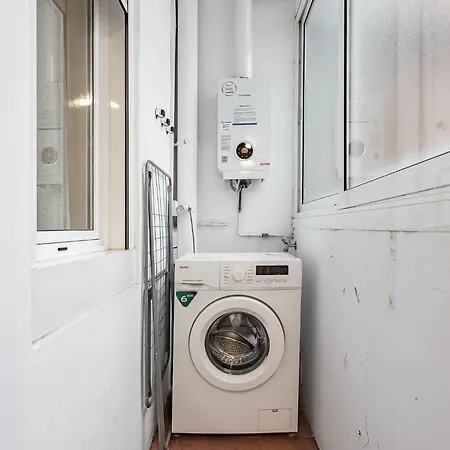 Ola Living Sagrada Familia *