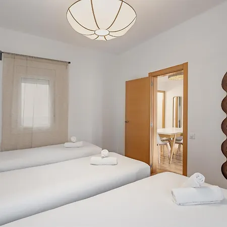 Ola Living Sagrada Familia * Barcelona