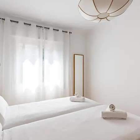 Ola Living Sagrada Familia * Barcelona