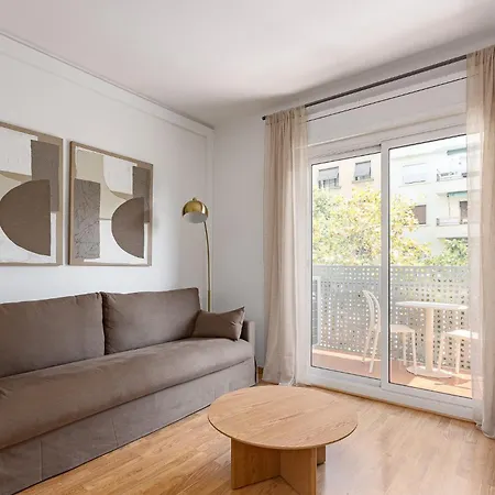 Ola Living Sagrada Familia * Barcelona