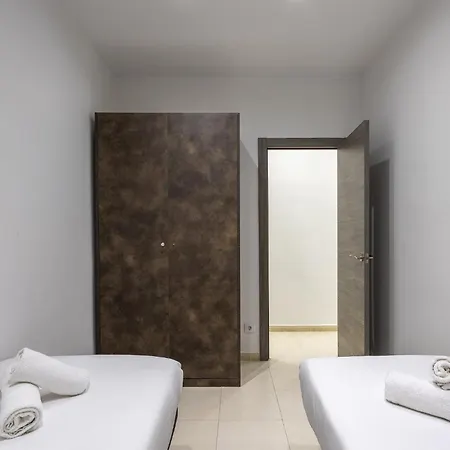 Ola Living Sagrada Familia *