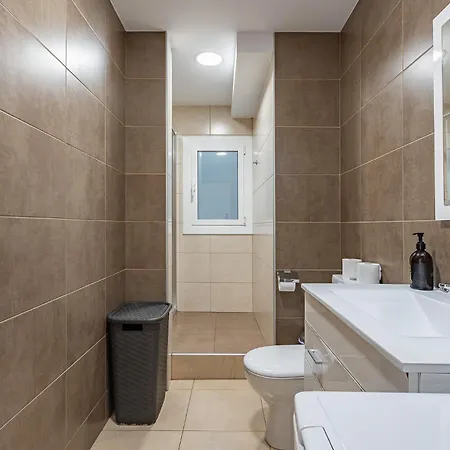 Ola Living Sagrada Familia *