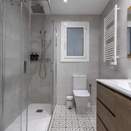 Ola Living Sagrada Familia